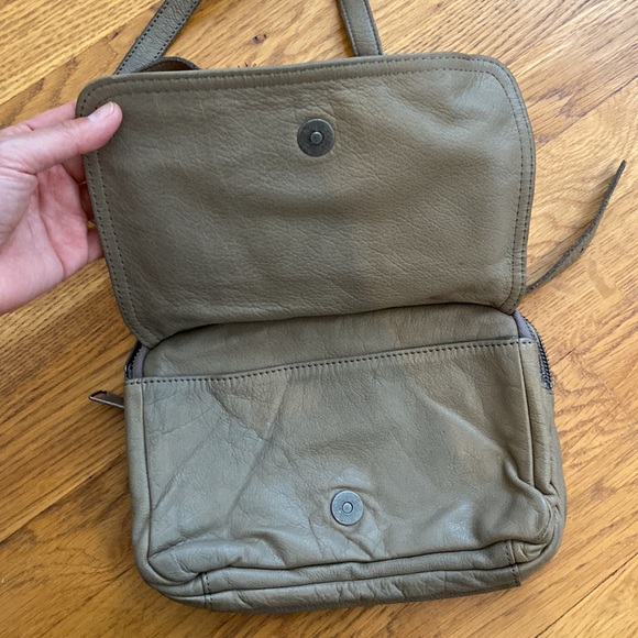 Liebeskind crossbody bag - Picture 9 of 10